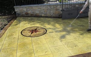 Amarillo hormigón impreso